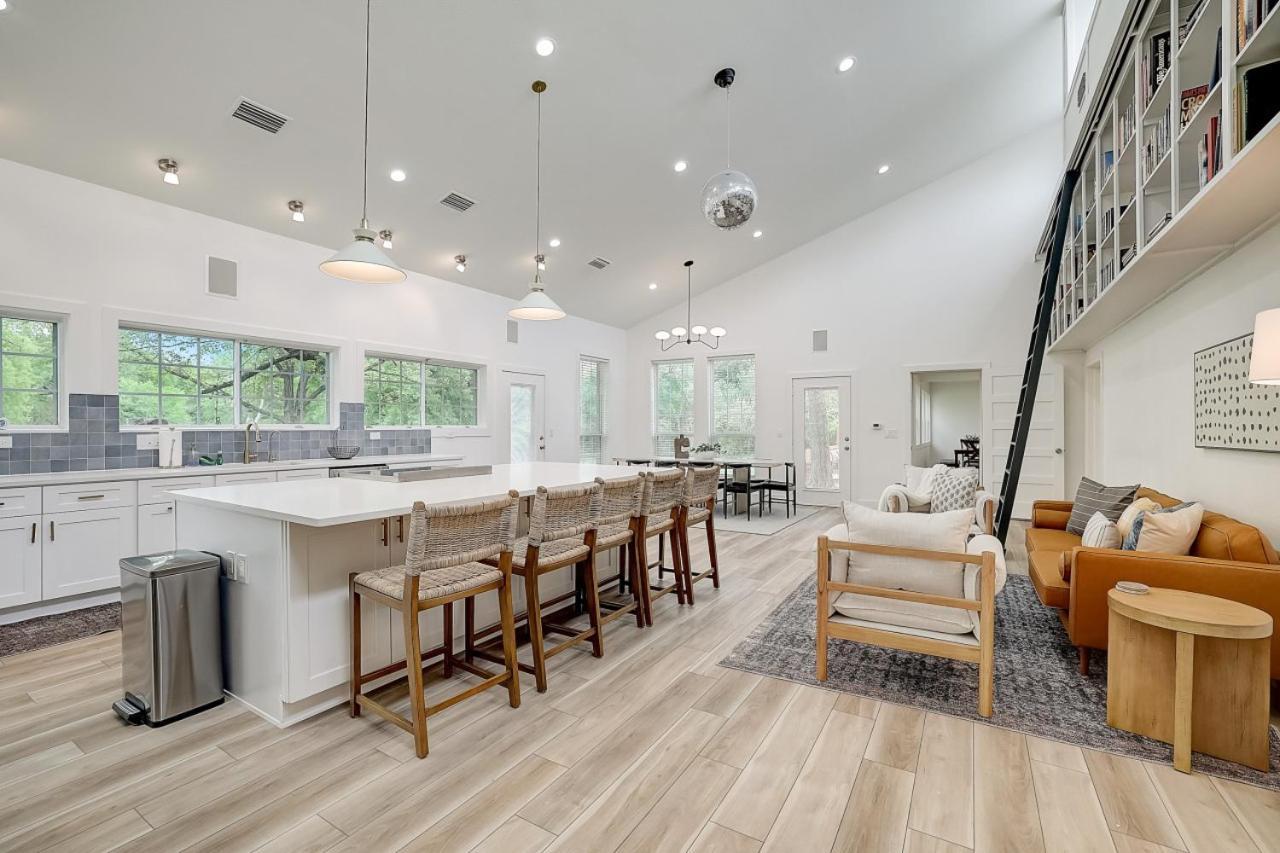 Dunlap Oasis Spacious 5Br 12Mi To Dt Austin Ngoại thất bức ảnh
