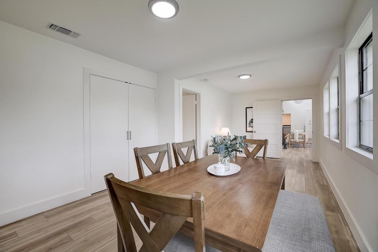 Dunlap Oasis Spacious 5Br 12Mi To Dt Austin Ngoại thất bức ảnh